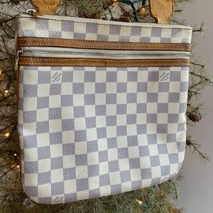 Louis Vuitton pochette bosphore crossbody bag